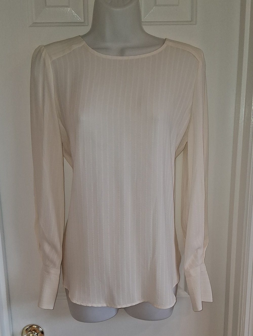Ann Taylor Loft Cream Blouse NWT